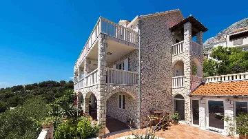 Stone Villa with Pool, Garden & Adriatic Views in Mlini