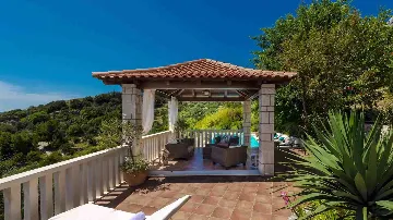 Stone Villa with Pool, Garden & Adriatic Views in Mlini