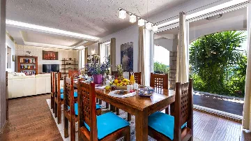 Stone Villa with Pool, Garden & Adriatic Views in Mlini