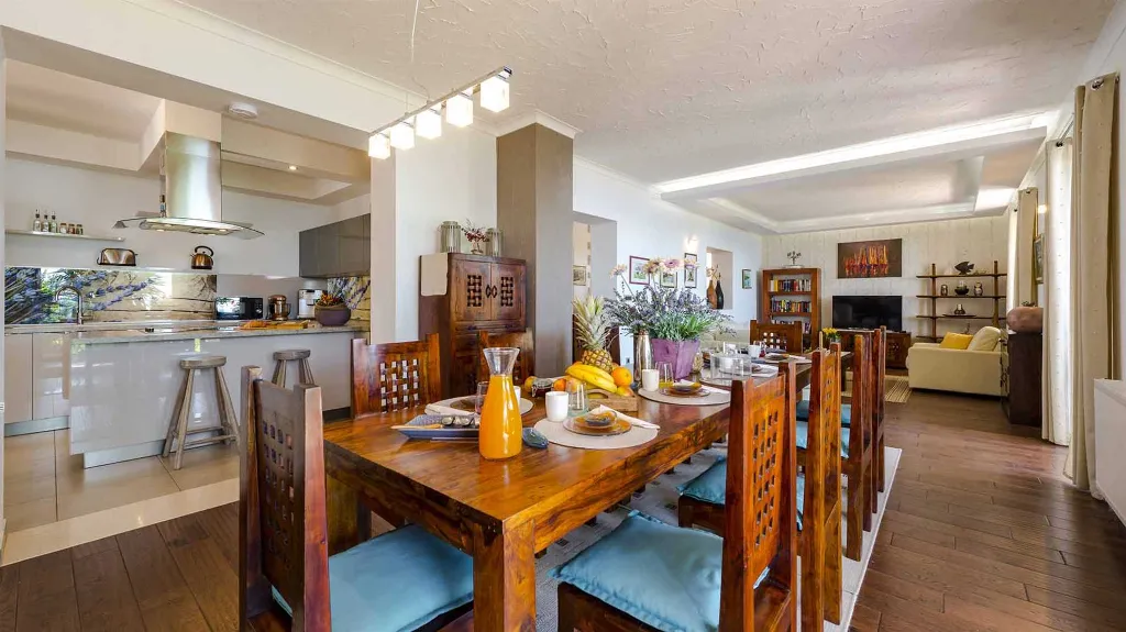 Stone Villa with Pool, Garden & Adriatic Views in Mlini