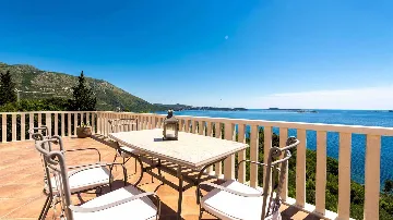 Stone Villa with Pool, Garden & Adriatic Views in Mlini