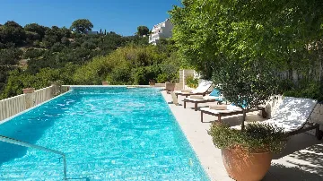 Stone Villa with Pool, Garden & Adriatic Views in Mlini