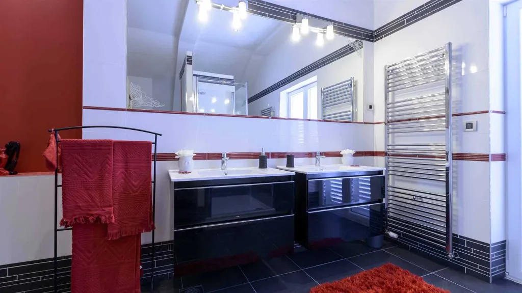 Stone Villa with Pool, Garden & Adriatic Views in Mlini