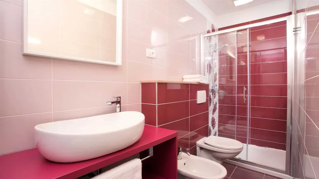 Podstrana Villa with Pool and 9 Bedrooms