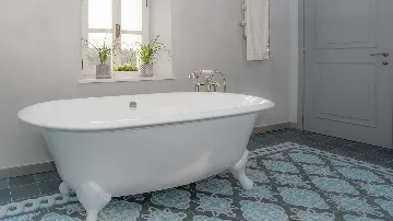 Villa with Pool in Buje for Up to 16 Guests