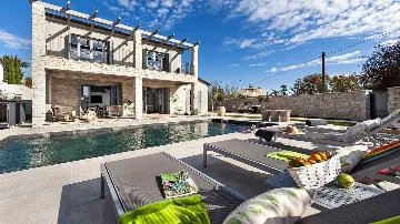 Contemporary 3-Bedroom Villa in Kanfanar