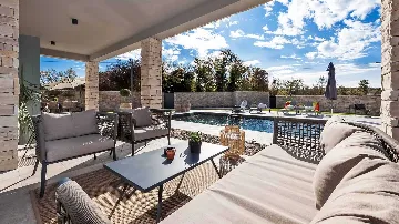 Contemporary 3-Bedroom Villa in Kanfanar