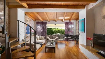 3-Bedroom Villa in Šorići with Outdoor Pool