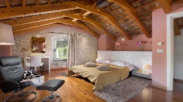 3-Bedroom Villa in Šorići with Outdoor Pool