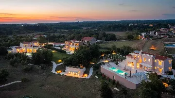 Režanci Villa Complex with Private Pools (Up to 34)