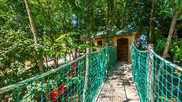 Režanci Villa Complex with Private Pools (Up to 34)