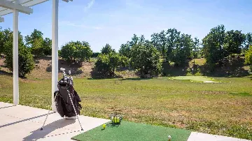 Režanci 5-Bedroom Villa with Private Pool