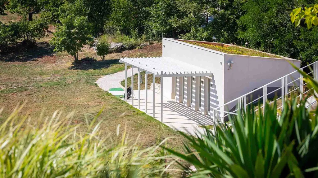 Režanci 5-Bedroom Villa with Private Pool
