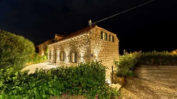Stone Villa with Pool in Čilipi for Up to 12