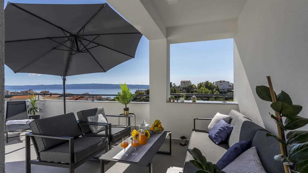 Podstrana Villa with Heated Pool and Sea-View Terrace