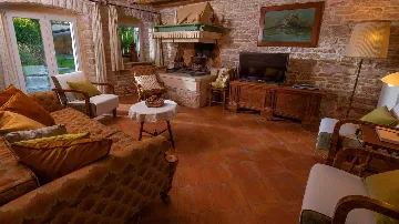 Šajini Designer Pool Villa for 12 Guests