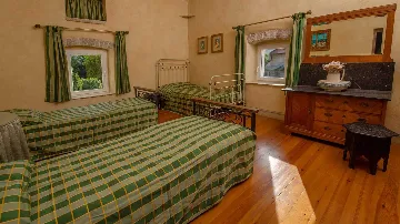 Šajini Designer Pool Villa for 12 Guests