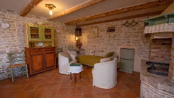 Šajini Designer Pool Villa for 12 Guests