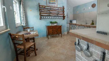 Šajini Designer Pool Villa for 12 Guests