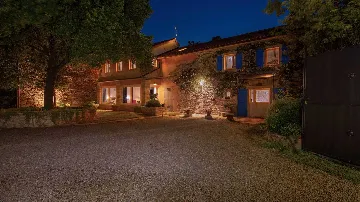 Šajini Designer Pool Villa for 12 Guests