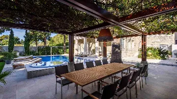 Split Villa with Outdoor Pool and Sea Views