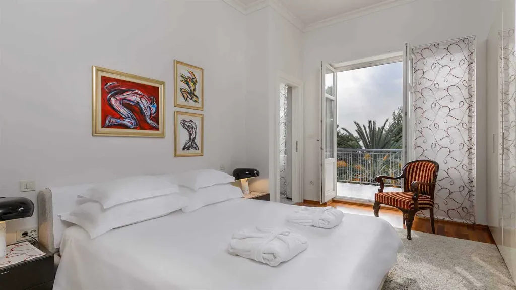 Split Villa with Outdoor Pool and Sea Views