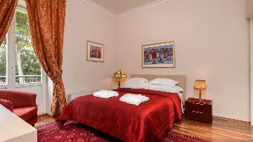 Split Villa with Outdoor Pool and Sea Views