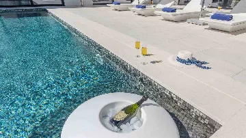 Villa in Vrsar for Up to 10 Guests with Pool