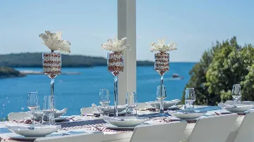 Villa in Vrsar for Up to 10 Guests with Pool