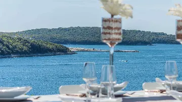 Villa in Vrsar for Up to 10 Guests with Pool