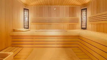 Villa in Vinjerac with Sea View and Outdoor Pool