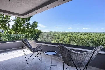 Villa in Rakalj for 6 Guests with Outdoor Pool