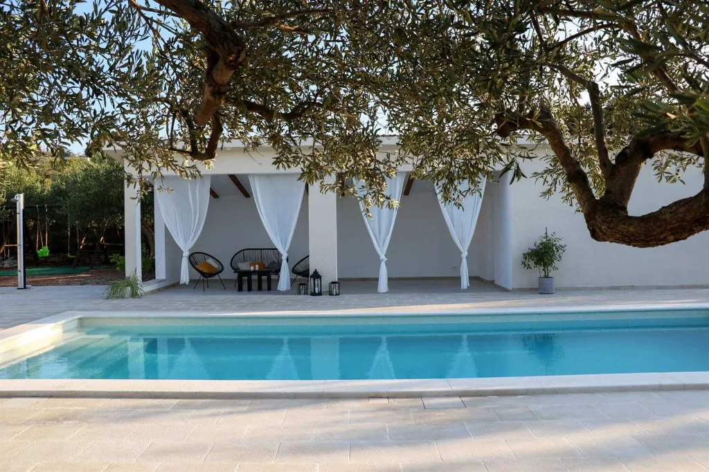 Dalmatian Stone Villa in Supetar for Up to 8