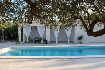 Dalmatian Stone Villa in Supetar for Up to 8