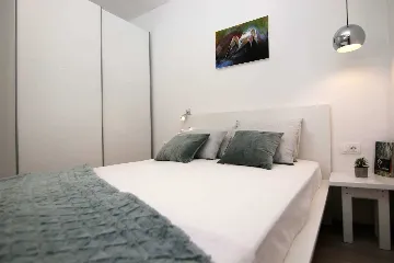 Dalmatian Stone Villa in Supetar for Up to 8