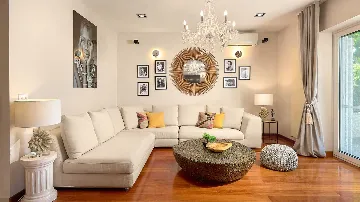 Villa in Split for 10 Guests with Sauna