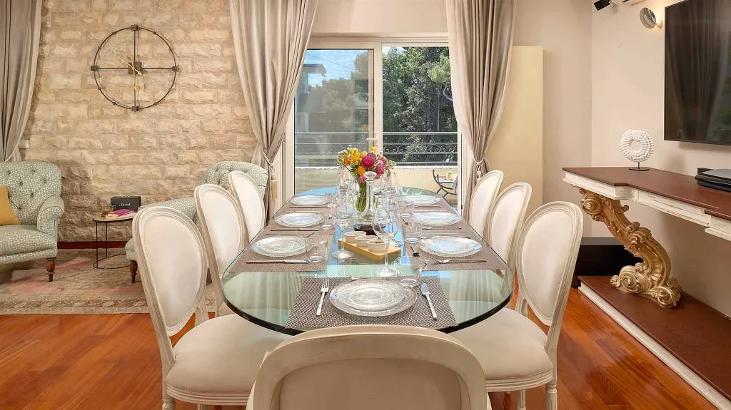 Villa in Split for 10 Guests with Sauna