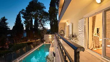 Villa in Split for 10 Guests with Sauna