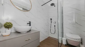 4-Bedroom Villa with Pool and Sea Views in Seget Donji