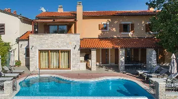 Heritage Villa in Labin for 8 Guests