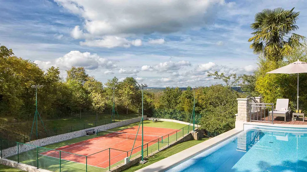 Heritage Villa in Labin for 8 Guests