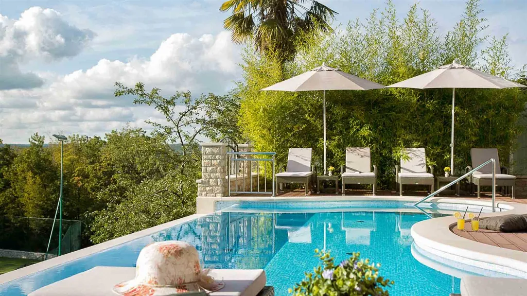 Heritage Villa in Labin for 8 Guests