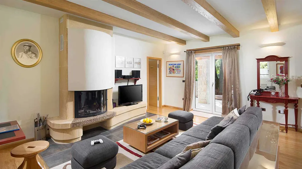 Heritage Villa in Labin for 8 Guests