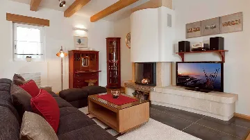 Heritage Villa in Labin for 8 Guests