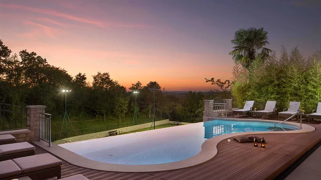 Heritage Villa in Labin for 8 Guests