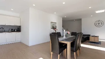 3-Bedroom Villa with Pool & BBQ in Kaštel Novi