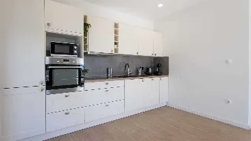 3-Bedroom Villa with Pool & BBQ in Kaštel Novi