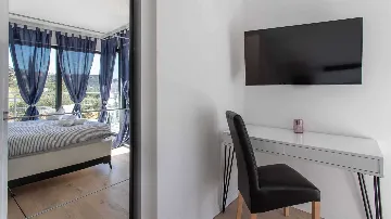 3-Bedroom Villa with Pool & BBQ in Kaštel Novi