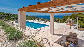 Villa with Sea Views in Pučišća (Sleeps 12)