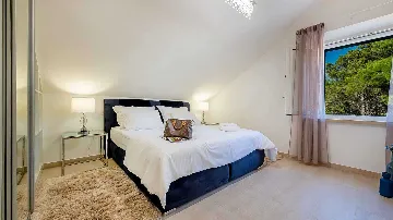 Villa with Sea Views in Pučišća (Sleeps 12)